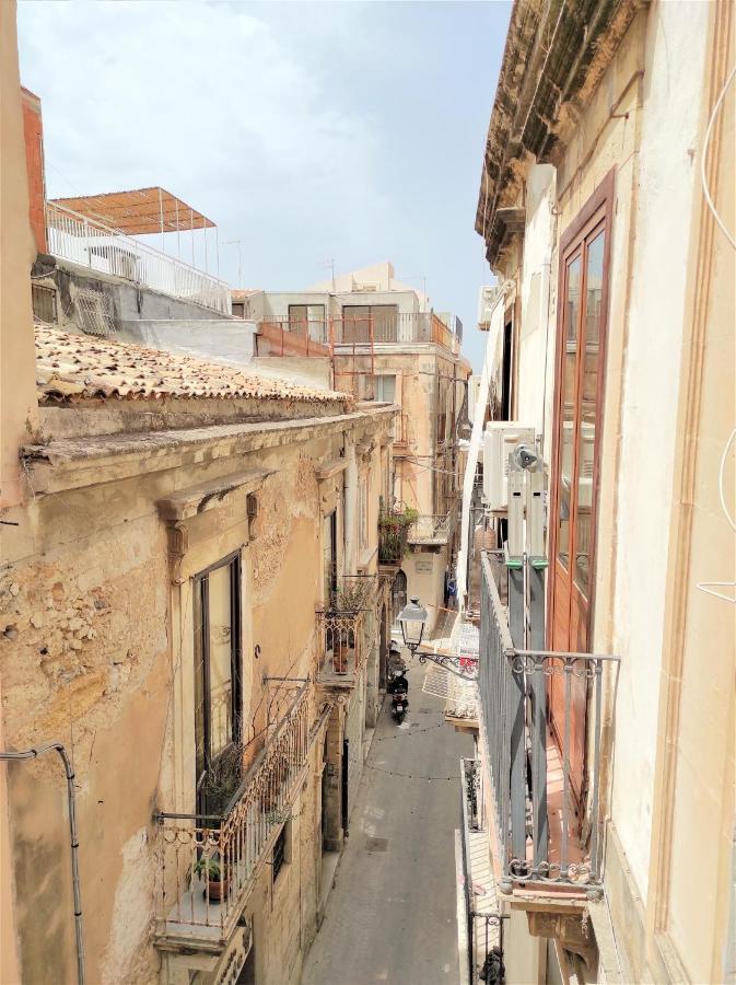 Edesia Apartment- Ortigia Holidays Syracuse Exterior foto